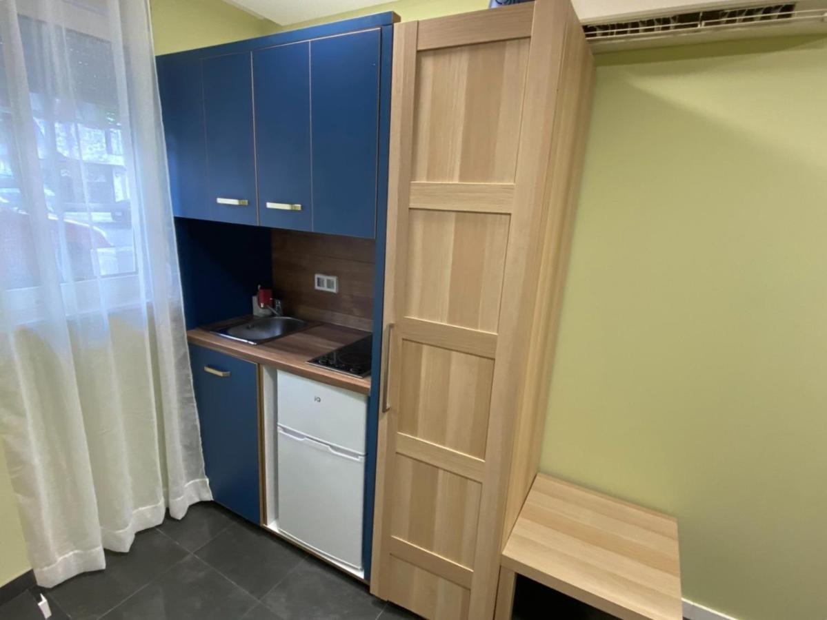 Nirvana'S Compact Studio Apartment Tesalonika Bagian luar foto